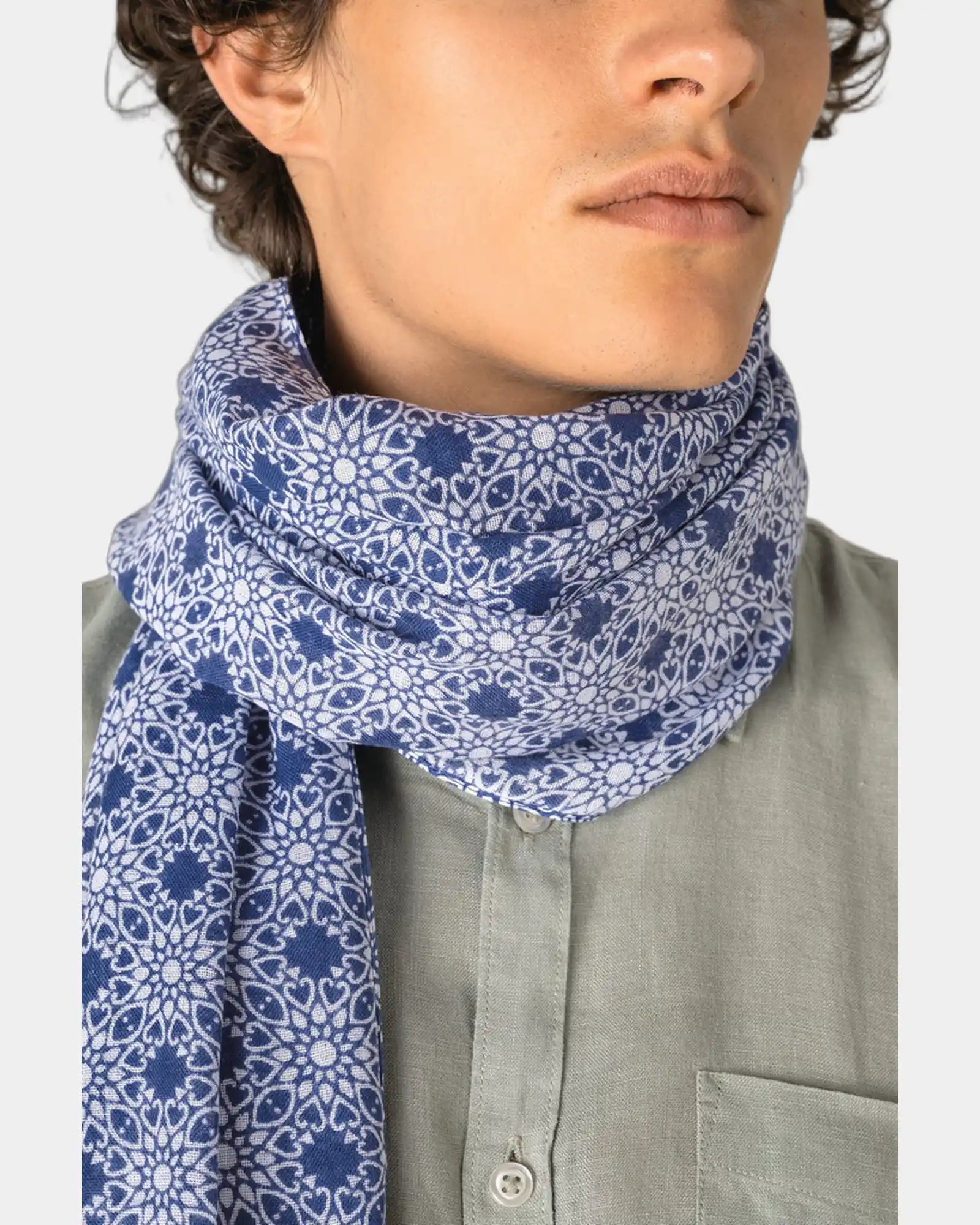 Custom cotton floral scarf with fringe detailing - 2